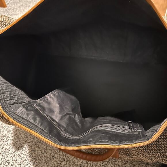 Vintage China Airlines Carry-On Tote Bag Duffel - Picture 14 of 16